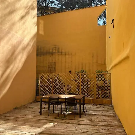 Daire Two-room In Historic Center With Private Courtyard