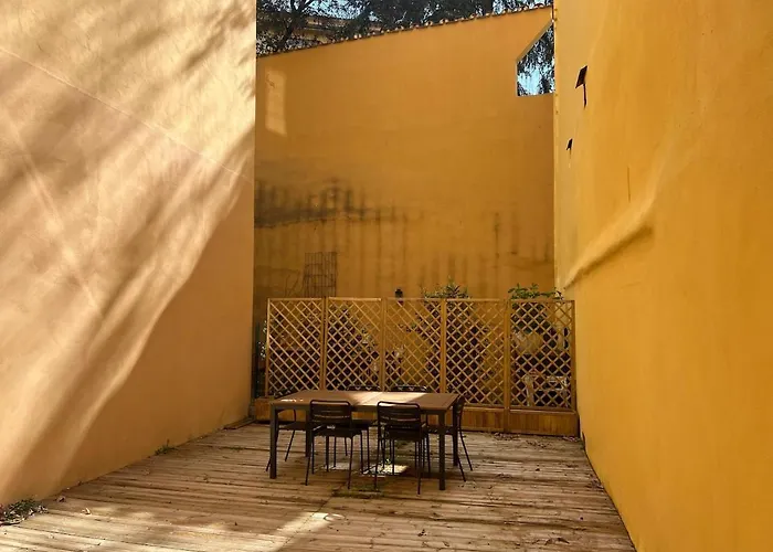 Daire Two-room In Historic Center With Private Courtyard