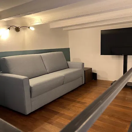 Two-room In Historic Center With Private Courtyard Apartment Bologna